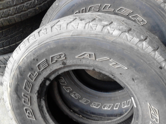 31X10.50R15LT  BRIDGESTONE DUELER A/T  มี 2 เส้น  TEL.081-427-3941