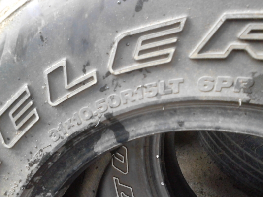 31X10.50R15LT  BRIDGESTONE DUELER A/T  มี 2 เส้น  TEL.081-427-3941