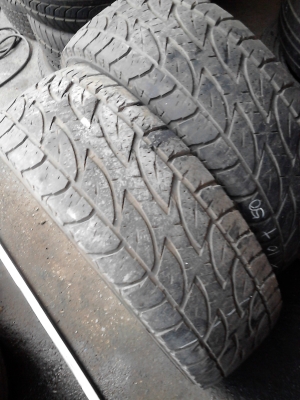 31X10.50R15LT  BRIDGESTONE DUELER A/T  มี 2 เส้น  TEL.081-427-3941