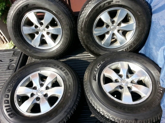 ขายล้อวีโก้ 6 รู ขอบ 16 พร้อมยางปี 12