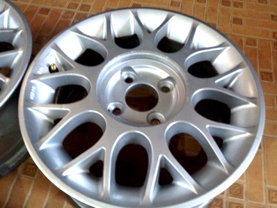 แม็กซ์ ENKEI 14 นิ้ว 4รู100 ไม่มีดุ้งคด สภาพตามรูปเลยครับ ตจว ส่งได้ แม็กซ์ ENKEI 14 นิ้ว 4รู100 ไม่มีดุ้งคด สภาพตามรูปเลยครับ ตจว ส่งได้