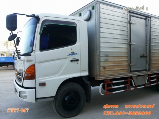 ขายด่วน รถบรรทุก 6 ล้อ HINO MEGA 150 แรงEURO-2 ตู้ 3 บาน รถห้างแท้ สภาพเดิมๆสวย พร้อมใช้สุดๆ ราคาสุดคุ้ม