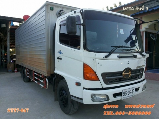 ขายด่วน รถบรรทุก 6 ล้อ HINO MEGA 150 แรงEURO-2 ตู้ 3 บาน รถห้างแท้ สภาพเดิมๆสวย พร้อมใช้สุดๆ ราคาสุดคุ้ม