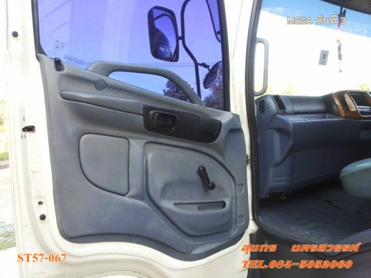 ขายด่วน รถบรรทุก 6 ล้อ HINO MEGA 150 แรงEURO-2 ตู้ 3 บาน รถห้างแท้ สภาพเดิมๆสวย พร้อมใช้สุดๆ ราคาสุดคุ้ม