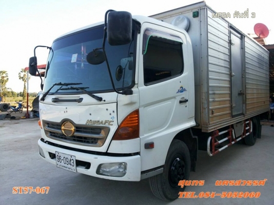 ขายด่วน รถบรรทุก 6 ล้อ HINO MEGA 150 แรงEURO-2 ตู้ 3 บาน รถห้างแท้ สภาพเดิมๆสวย พร้อมใช้สุดๆ ราคาสุดคุ้ม