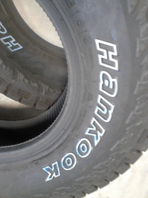 ยางใหม่ปี2013   30X9.50R15LT  HANKOOK DYNAPRO AT-M  ตัวหนังสือขาว  ชุด  4 เส้น  TEL.081-427-3941