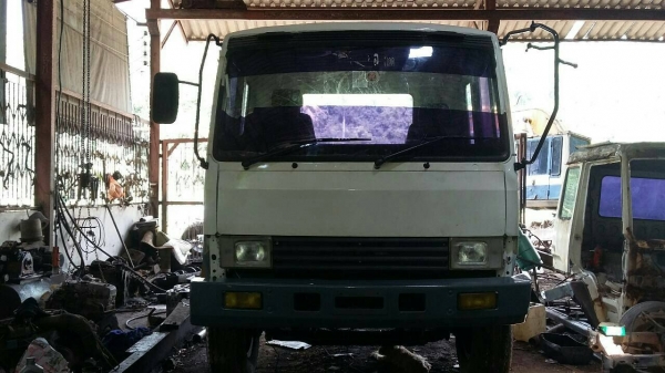 (หัว-คัสซี)10ล้อ2เพลามิตซูฯFN527M-TD เกียร์10สปีด เบรคใหญ่เพลาบุ่ม..เครื่องเดิม 6D16...