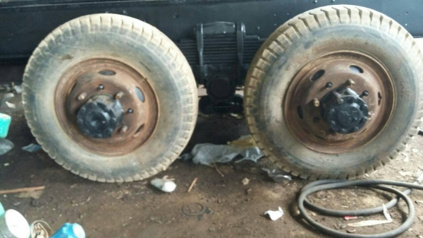 (หัว-คัสซี)10ล้อ2เพลามิตซูฯFN527M-TD เกียร์10สปีด เบรคใหญ่เพลาบุ่ม..เครื่องเดิม 6D16...