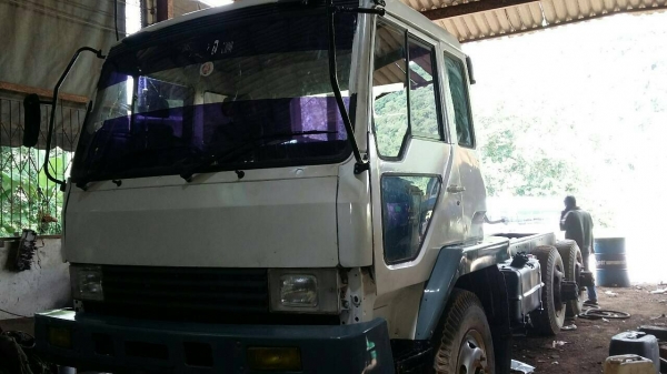 (หัว-คัสซี)10ล้อ2เพลามิตซูฯFN527M-TD เกียร์10สปีด เบรคใหญ่เพลาบุ่ม..เครื่องเดิม 6D16...