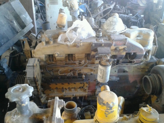 ขาย เครื่อง CAT 3306 มี 2 เครื่อง นะครับ ตัวใช้ GAS กับตัวใช้น้ำมัน