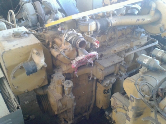 ขาย เครื่อง CAT 3306 มี 2 เครื่อง นะครับ ตัวใช้ GAS กับตัวใช้น้ำมัน