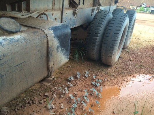 (หัว-คัสซี)10ล้อ2เพลา240แรง HINO FM3MNLD-13828..ห้างแท้เดิมๆ เครื่องสวย คัสซีสวย ยางสวยเต็ม..เล่มพร้อม