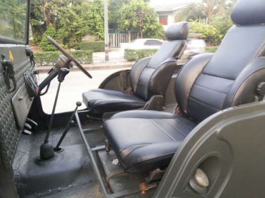 ขายด่วน JEEP หน้ากบ CJ6 ทะเบียนแท้ 4 WD ภาษีเต็ม