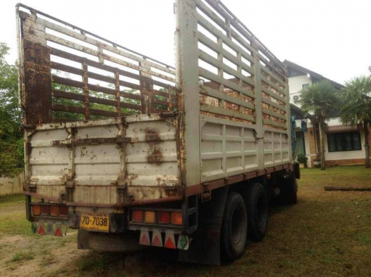 หลุดมัดจำคับ 10ล้อ1เพลา ISUZU  เดก้า 195แรงม้า ปี40 รถสวย คอกเหล็กสูง เครื่องดี แน่น คัทซีสวย เล่มพร้อม.. 087-2976734