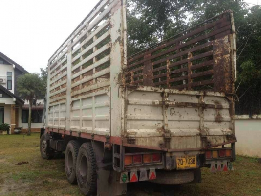 หลุดมัดจำคับ 10ล้อ1เพลา ISUZU  เดก้า 195แรงม้า ปี40 รถสวย คอกเหล็กสูง เครื่องดี แน่น คัทซีสวย เล่มพร้อม.. 087-2976734