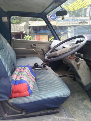 6ล้อดั้มพ์ npr115แรงม้า ติดเครน2.5ตัน รถเครื่องดี คัทซีสวย พร้อมใช้งาน เอกสารพร้อม 087-2976734