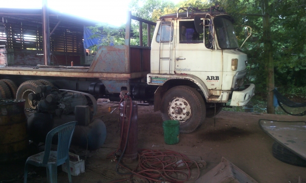 ขายด่วนรถ10สิบล้อKT925เครืองEH700หางเทนเลอร์ลากแบคโฮ