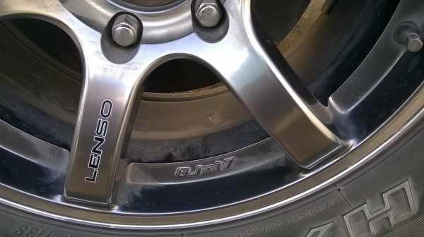 ขายครับ ล้อแม๊กซ์เลนโซ่ RTA 17" พร้อมยาง 265/70/17