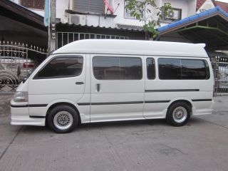 รถตู้สวย พร้อมใช้
