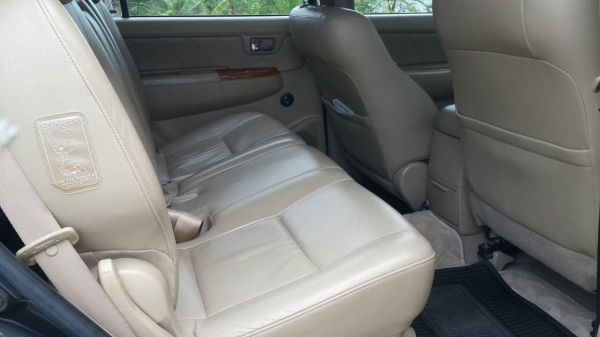 ขายดาวน์ FOTUNER ปี 54 ออโต้โฟวิล 3000 ขายดาวน์ FOTUNER ปี 54 ออโต้โฟวิล 3000