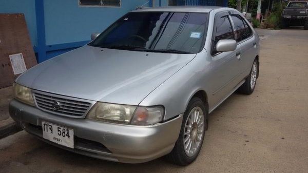 Nissan Sunny B14 ปี97เครื่องเดิม ช่วงล่าง เบรค ดีมากๆ กล้าท้าลอง สีดีเดิมๆ แอร์เย็น เพาเวอร์ กระจกไฟฟ้า ล้อแม็ก16  เครื่องเสียง เอกสารพร้อมโอน ทะเบียน พ.ค 58