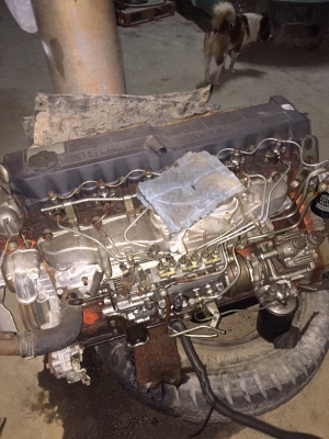 เครื่องยนต์ Isuzu 195 แรง ซื้อเก่านอกมา ไม่ค่อยได้ใช้