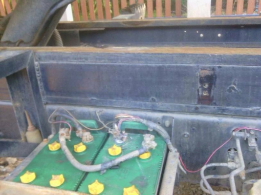 MITSUBISHI  FN527(ยูโรวัน) 225 แรงม้า 10 ล้อ 2 เพลาดัมพ์ กระบะอลูมิเนียม มีระบบ