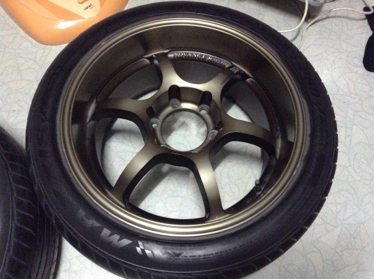 แม็ก RGD ขอบ 18 นิ้วกว้าง 9 นิ้วพร้อมยาง 1 คู่ แม็ก RGD ขอบ 18 นิ้วกว้าง 9 นิ้วพร้อมยาง 1 คู่