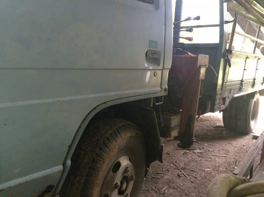 6ล้อ110แรงติดเครน3ตันUNIC รถสภาพดี ภาษีเต็ม..(รถใช้ส่วน ใช้ในสวน)