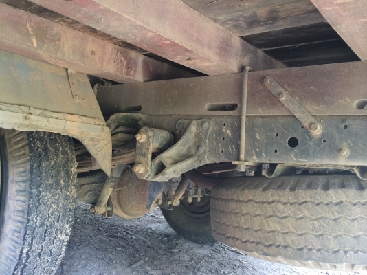 6ล้อ110แรงติดเครน3ตันUNIC รถสภาพดี ภาษีเต็ม..(รถใช้ส่วน ใช้ในสวน)