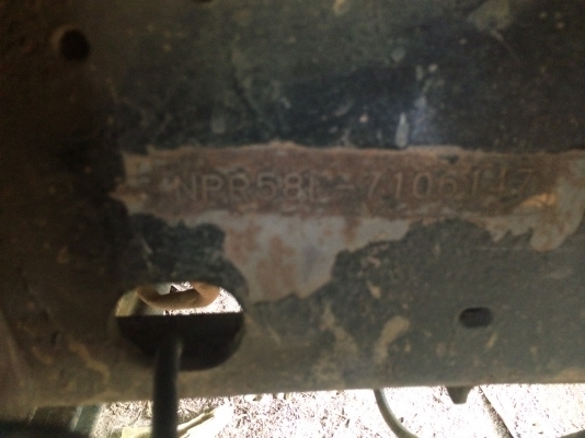 6ล้อ110แรงติดเครน3ตันUNIC รถสภาพดี ภาษีเต็ม..(รถใช้ส่วน ใช้ในสวน)