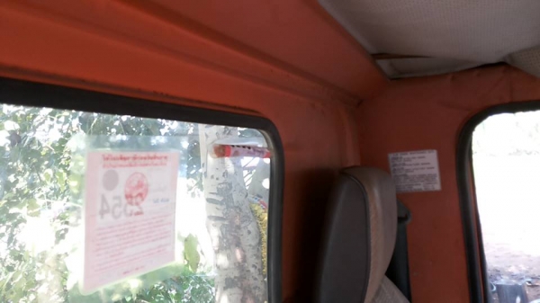 **45,000 บ.ต่อรอง**ขายหัวเก๋ง6ล้อ สวยๆเดิมบาง ไม่เคยทำสี หัวเก๋ง ISUZU NKR หัวห้างแท้ เกียร์ยาว อุปกรณ์ครบ พื้นไม่ผุ ภายนอกภายในเดิมๆ คอนโซลสวยเต็ม พร้อมใช้งาน ราคาต่อรองได้นิดหน่อยเด้อ พี่น้องครับ