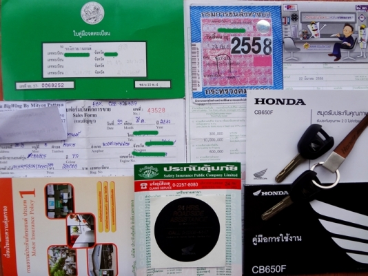 ขาย CB650F ABS ปี 2014 สี TRI-Color วิ่ง 3xxx โล ประกันชั้น 1  รถมือเดี่ยว ของจากศูนย์ H บิ๊กวิง ครบ