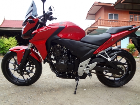 ขาย CB500F วิ่ง 3300 โล คู่มือ ใบรับประกัน  ขอขาย 119,000 บาท วันนี้ต่อได้