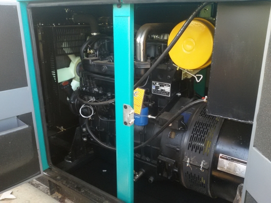 ขายเครื่องปั่นไฟ 80KVA ประกอบนอกพร้อมตู้เก็บเสียงใหม่ ขายเครื่องปั่นไฟ 80KVA ประกอบนอกพร้อมตู้เก็บเสียงใหม่