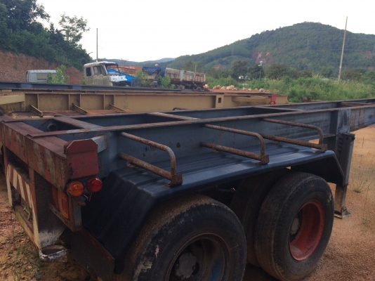 ขายเหมา..มีประมาณ10กว่ารายการ..หางพ่วง หางดั้ม 10ล้อ แม่-ลูก....เล่มพร้อมทุกคัน.