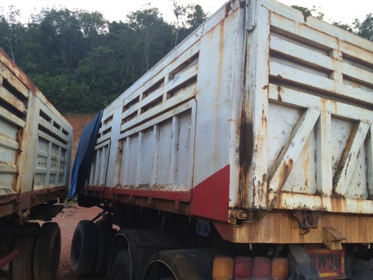 ขายเหมา..มีประมาณ10กว่ารายการ..หางพ่วง หางดั้ม 10ล้อ แม่-ลูก....เล่มพร้อมทุกคัน.