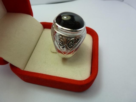 แหวนชายเงินแท้พลอยสตาร์อินเดียเม็ดใหญ่