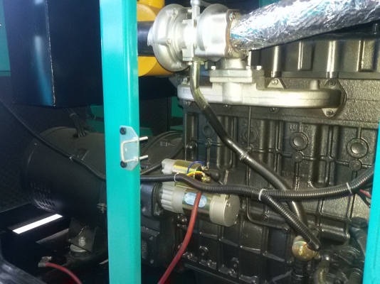 ขายเครื่องปั่นไฟ 60 kvaพร้อมตู้เก็บเสียงประกอบนอก ขายเครื่องปั่นไฟ 60 kvaพร้อมตู้เก็บเสียงประกอบนอก