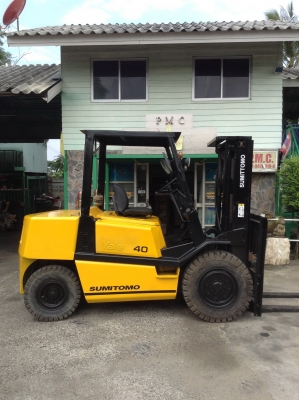 +++ ขายโฟล์คลิฟท์   SUMITOMO  YALE  FD40  ขนาด  4  ตัน  เครื่องยนต์ดีเซล  เสา  3  เมตร  เกียร์ออโตเมติค  งา 1,070  มม.  ยางตัน    (รถพร้อมใช้  สภาพดีครับ)