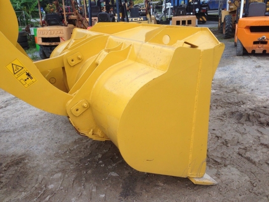 รถตัก Komatsu WA 320-5 สวยมาก สภาพ 90\% ไม่มีที่ติ รถใช้น้อย 3,000 กว่าชั่โมง นำเข้า ไม่ผ่านการใช้ในไทย รถตัก Komatsu WA 320-5 สวยมาก สภาพ 90\% ไม่มีที่ติ รถใช้น้อย 3,000 กว่าชั่โมง นำเข้า ไม่ผ่านการใช้ในไทย