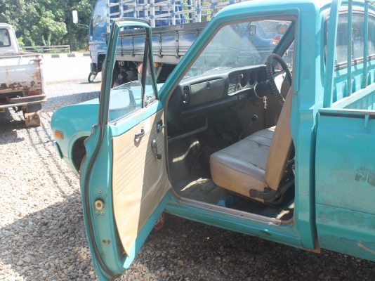 ขายดัทสัน 620 4 ขอแท้ครับ สภาพดีมาก ฝาตบครบเอกสารพร้อมโอน