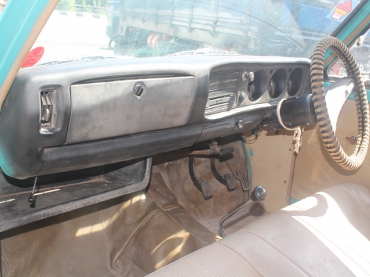 ขายดัทสัน 620 4 ขอแท้ครับ สภาพดีมาก ฝาตบครบเอกสารพร้อมโอน