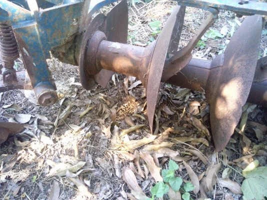 ขายผาน7รถไถฟอร์ด ตามสภาพ13000บ.