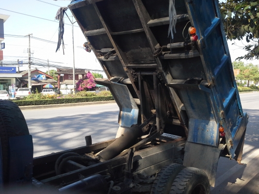 ขอบคุณทุกๆสายครับ มัดจำกลางอากาศ KS12 ยกหัวได้ กะบะ3เมตร เครื่อง 4BD1 พวงมาลัยเพาเวอร์ รถสวยทะเบียนเต็ม