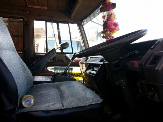 ขายMITSUBISHI FN516M-A  ยาว6.20ม. เครื่อง170แรง พ.เพาเวอร์ เบรกทิฟฟี่ ยางดี ภายในสวย เครื่องดี คัชซีสวย สภาพพร้อมใช้ เอกสารพร้อมโอน สนใจโทร090-8588220คุณนะ ID:narong498 หรือwww.truck.in.th/498 FB:ณรงค์ ซื้อขายรถมือสอง จัดไฟแนนซ์ได้ เงื่อนไขง่า