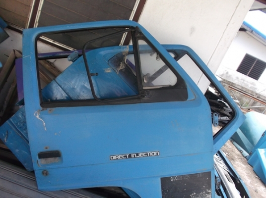 ขายประตู ISUZU NPR 115แรงม้า ของนอกสวยๆ คู่ละ 8,000 บาท ขายประตู ISUZU NPR 115แรงม้า ของนอกสวยๆ คู่ละ 8,000 บาท