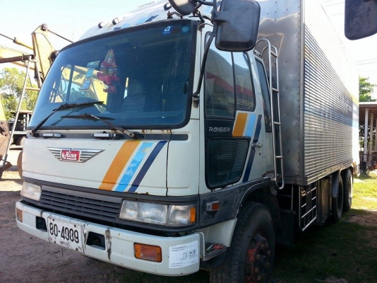 ขายHINO FL176 ยาว6.20ม. เครื่อง185แรง พ.เพาเวอร์ เบรกทิฟฟี่ ยางดี ภายในสวย เครื่องดี คัชซีสวย สภาพพร้อมใช้ เอกสารพร้อมโอน สนใจโทร090-8588220คุณนะ ID:narong498 หรือwww.truck.in.th/498 FB:ณรงค์ ซื้อขายรถมือสอง จัดไฟแนนซ์ได้ เงื่อนไขง่ายๆวันเดีย