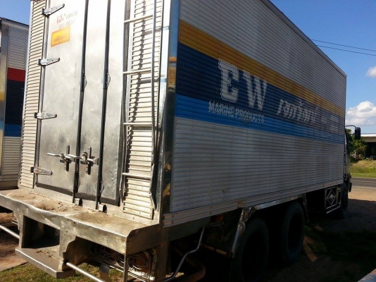 ขายHINO FL176 ยาว6.20ม. เครื่อง185แรง พ.เพาเวอร์ เบรกทิฟฟี่ ยางดี ภายในสวย เครื่องดี คัชซีสวย สภาพพร้อมใช้ เอกสารพร้อมโอน สนใจโทร090-8588220คุณนะ ID:narong498 หรือwww.truck.in.th/498 FB:ณรงค์ ซื้อขายรถมือสอง จัดไฟแนนซ์ได้ เงื่อนไขง่ายๆวันเดีย