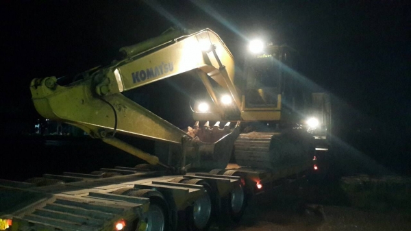 ขายแล้ว 1,600,000 pc200-8  รถปี2553  สวยพร้อมใช้แอร์ฉ่ำ รถ3ปีกว่าๆ  เล่มทะเบียน